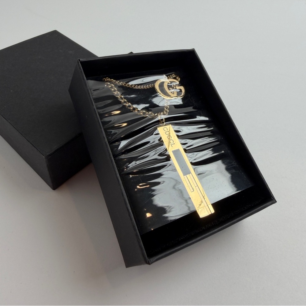 Gold Double Pendant Necklace - Picture 3 of 4